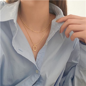 Heart-moving model~ spring and summer white and white combination ins high-end necklace female light luxury bowknot niche design clavicle chain