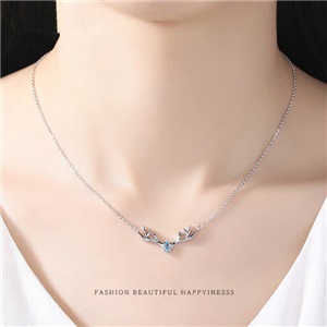 s925 Silver One Deer Has You Necklace Female Mori Department Elk Antler Pendant Christmas Theme Necklace