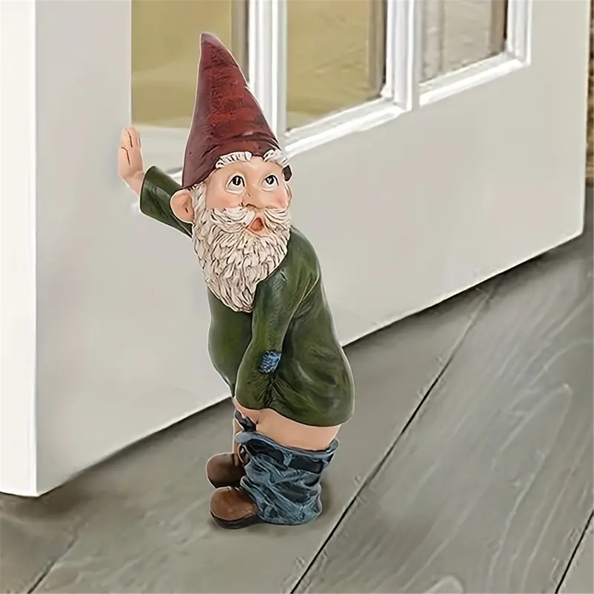 Garden Pee Gnome Resin Cartoon White Beard Gnome Statue Christmas Gift Ornaments