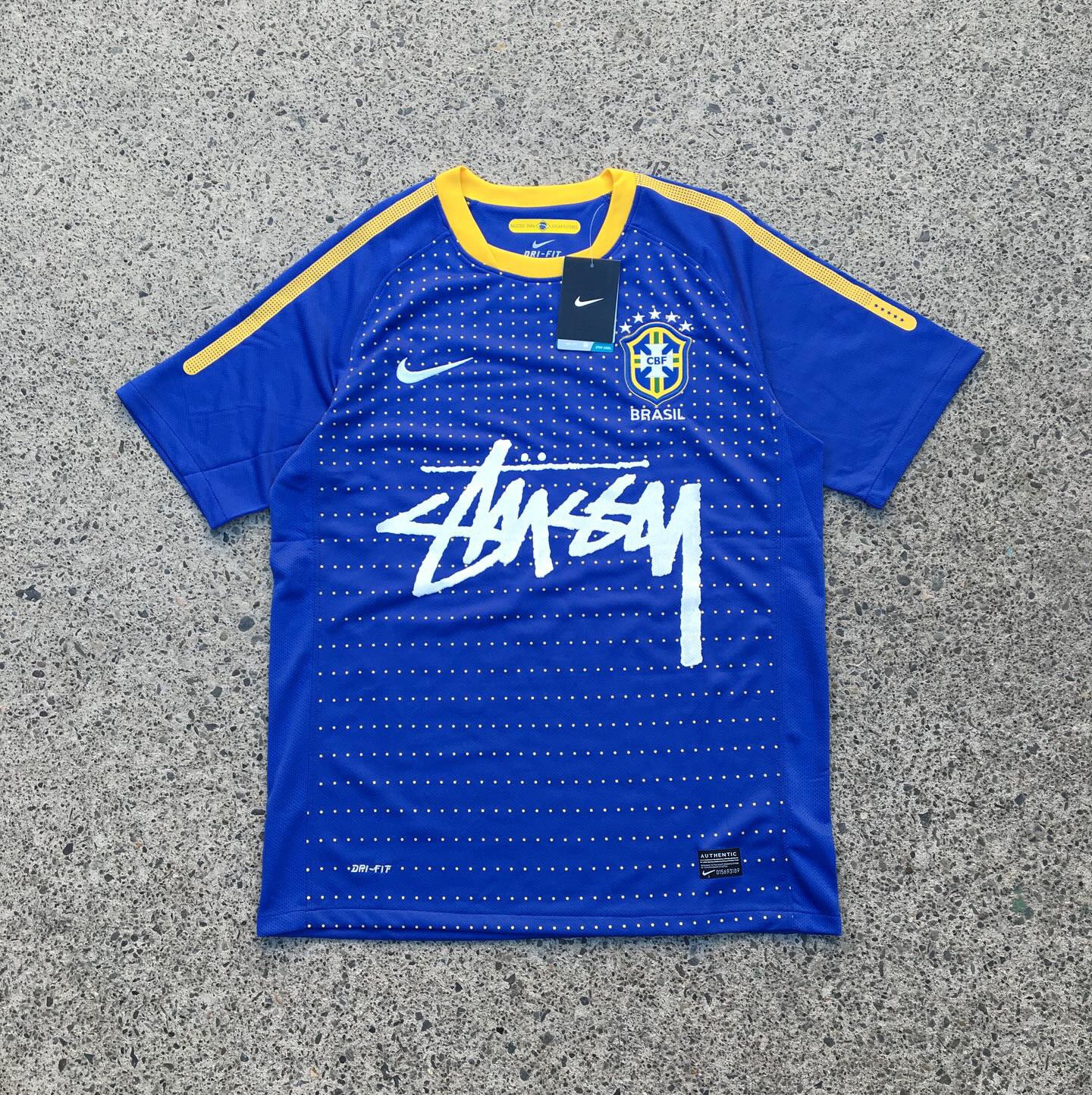 BRAZIL X STUSSY LIMITED EDITION