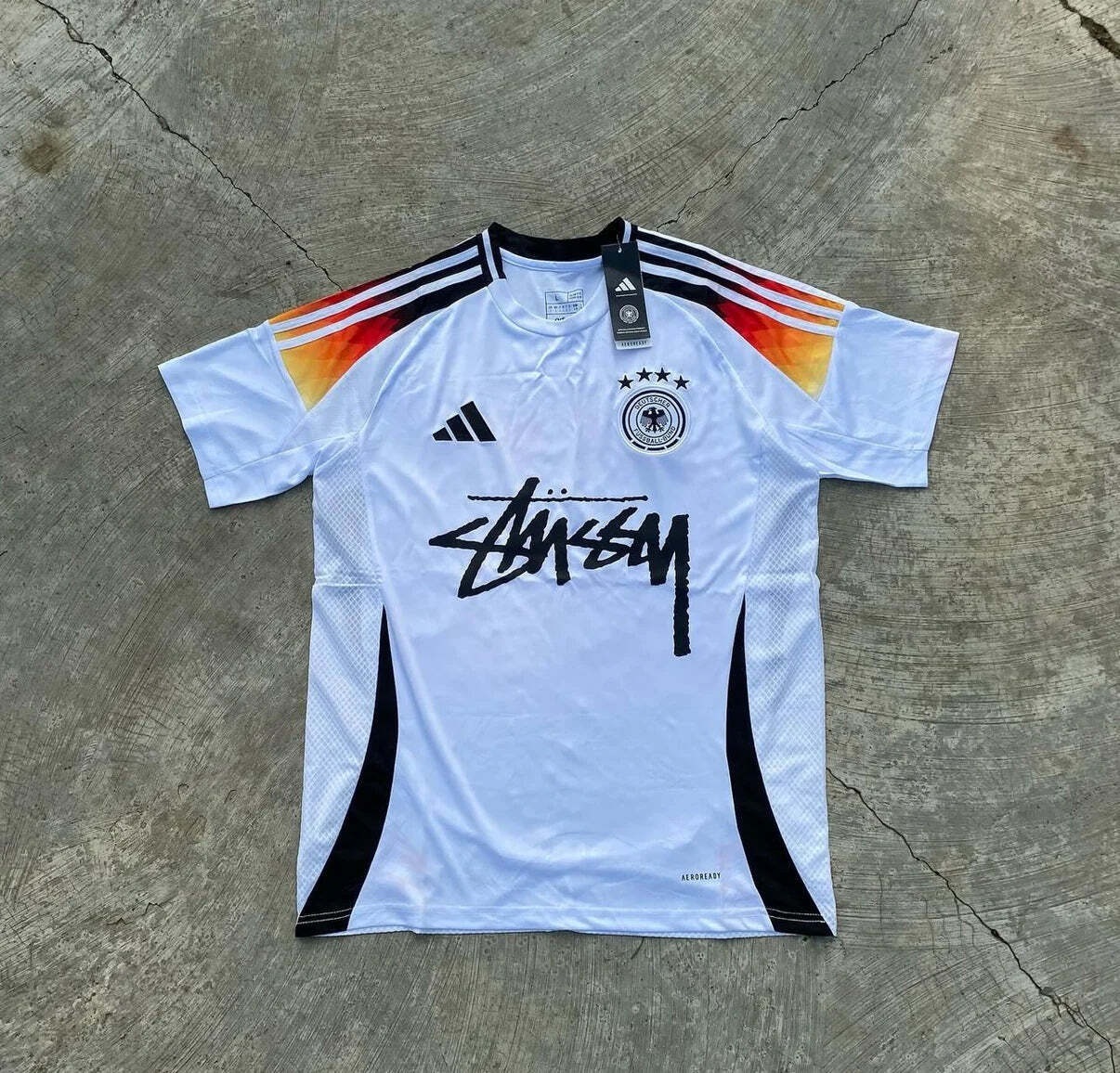 3/24 GERMANY X STUSSY LIMITED EIDITION