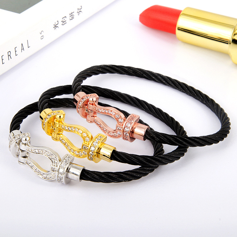 Trend bracelet titanium steel wire rope magnetic buckle horseshoe inlaid brick bracelet U-shaped head micro-inlaid bracelet price