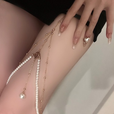 exaggerated simple multi-layer pearl chain leg chain female ins creative personality long body chain jewelry