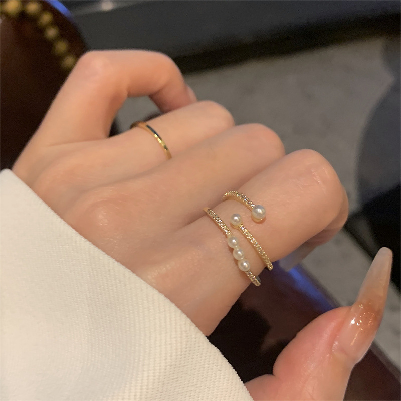 Pearl ring women's fashion personality ins niche design light luxury simple and exquisite two-piece ring opening temperament