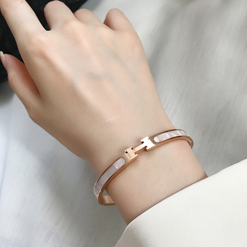 women's non-fading high-end titanium steel bracelet two shell temperament trendy rose gold jewelry